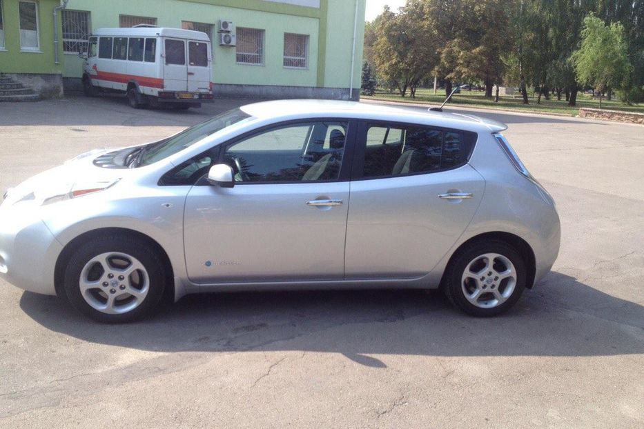 Продам Nissan Leaf 2014 года в Ровно