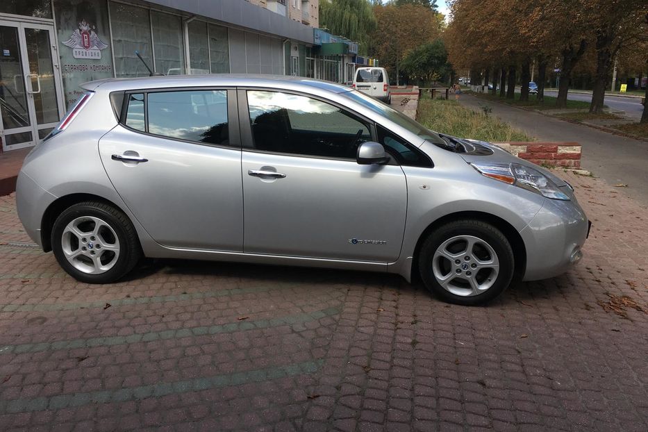 Продам Nissan Leaf 2014 года в Ровно