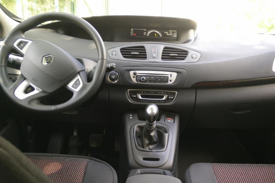 Продам Renault Scenic 2012 года в г. Бровары, Киевская область