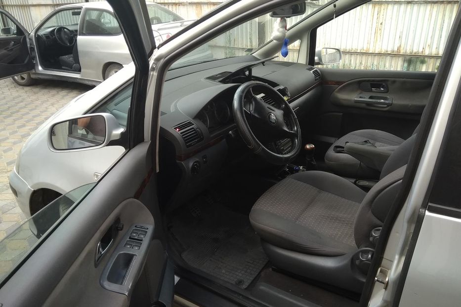 Продам Seat Alhambra 1.9 2001 года в Львове