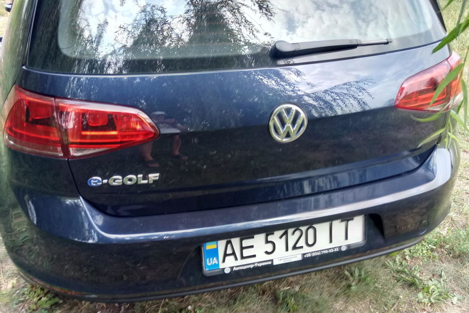 Продам Volkswagen e-Golf 2016 года в Днепре