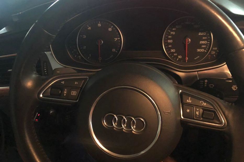 Продам Audi A6 2011 года в Одессе