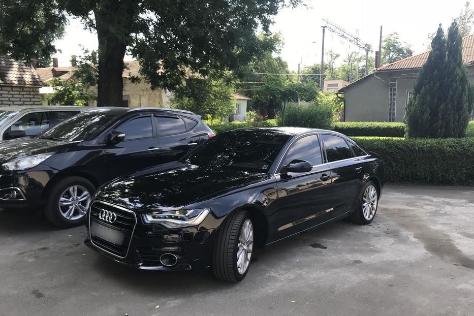 Продам Audi A6 2011 года в Одессе