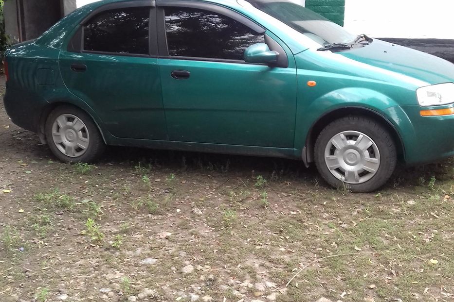 Продам Chevrolet Aveo 2004 года в г. Умань, Черкасская область