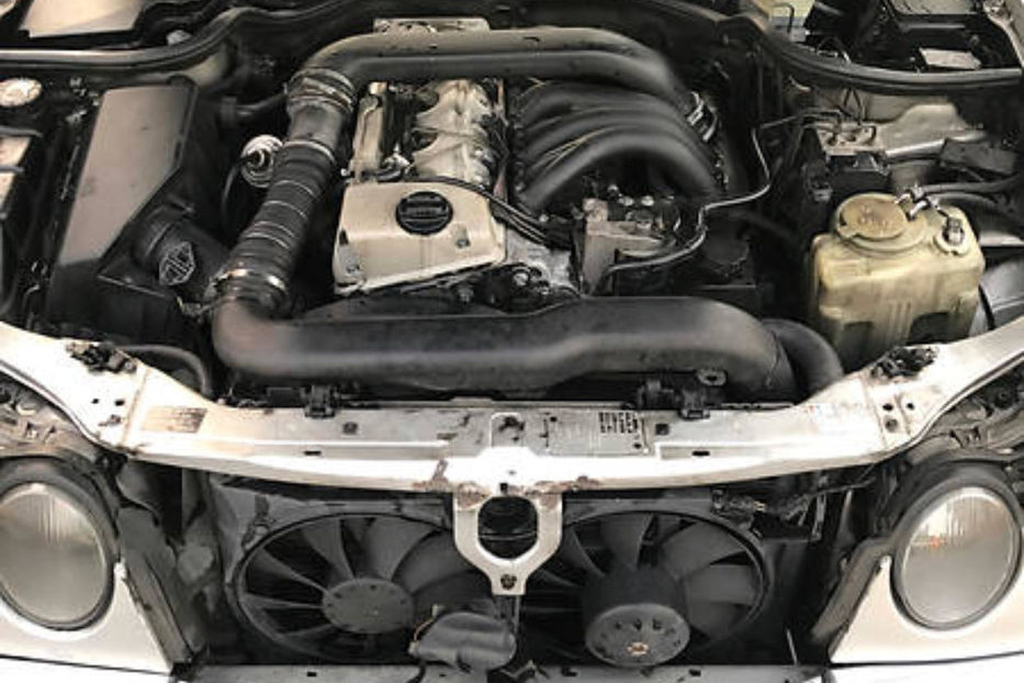 Продам Mercedes-Benz E-Class 250 1998 года в Киеве