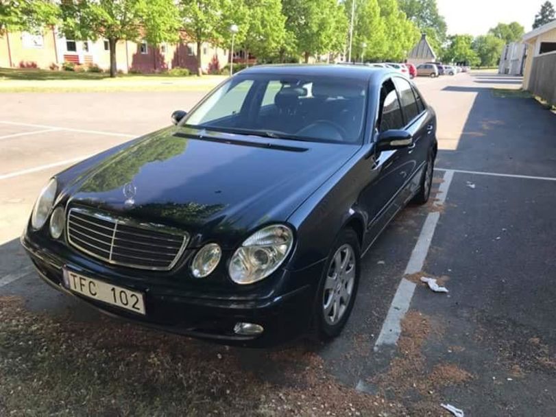 Продам Mercedes-Benz E-Class Е240 класик 2003 года в Львове