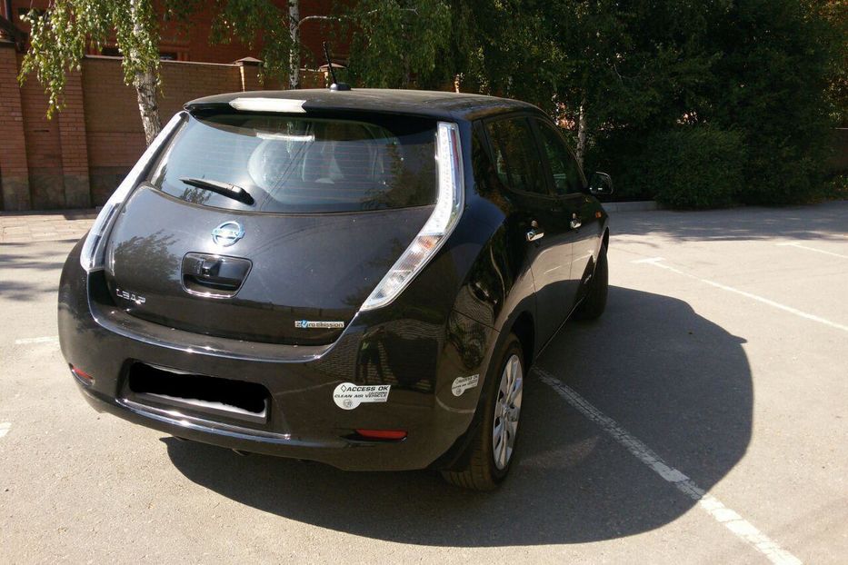 Продам Nissan Leaf S 2014 года в Днепре