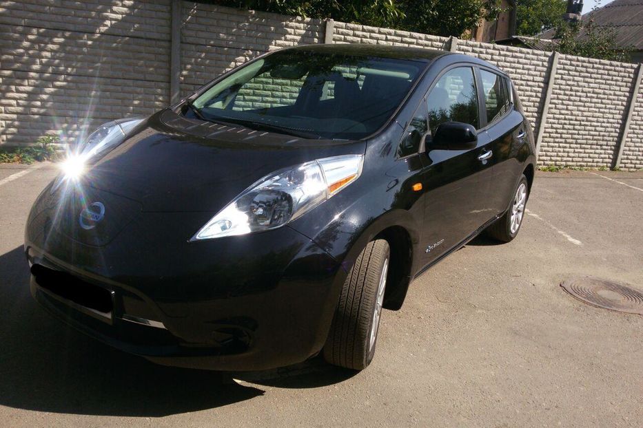 Продам Nissan Leaf S 2014 года в Днепре