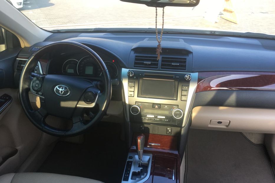 Продам Toyota Camry 2012 года в Харькове