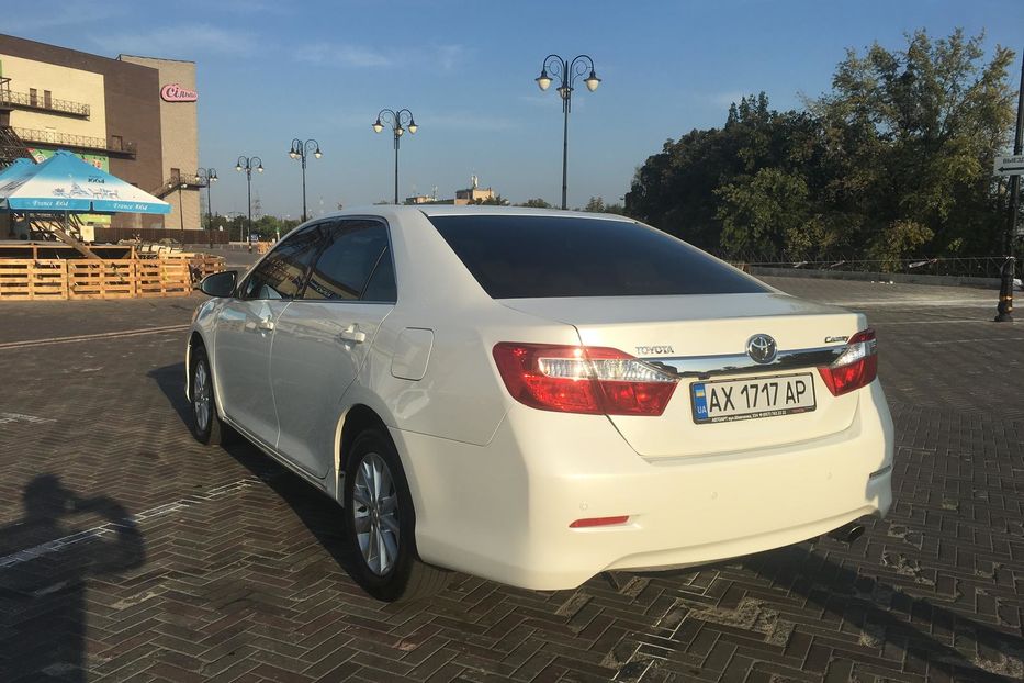 Продам Toyota Camry 2012 года в Харькове