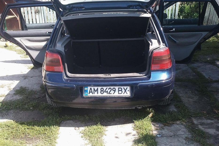 Продам Volkswagen Golf IV 2000 года в Житомире