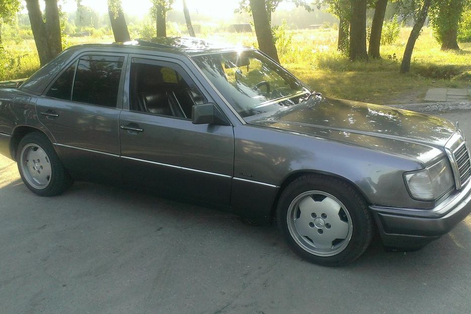 Продам Mercedes-Benz E-Class W124 1991 года в Харькове