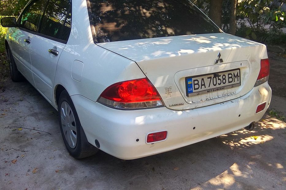 Продам Mitsubishi Lancer 2004 года в Кропивницком