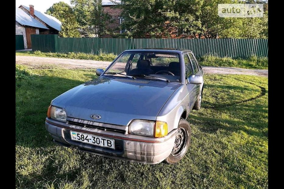 Продам Ford Escort Люк 1989 года в Львове