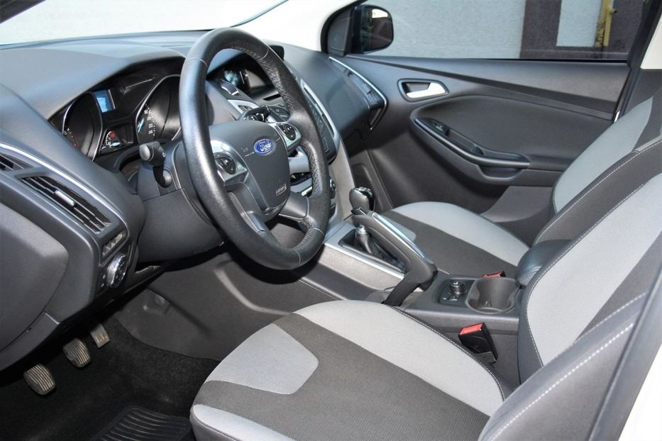 Продам Ford Focus EcoBoost 1,0 L Turbo 2013 года в Киеве