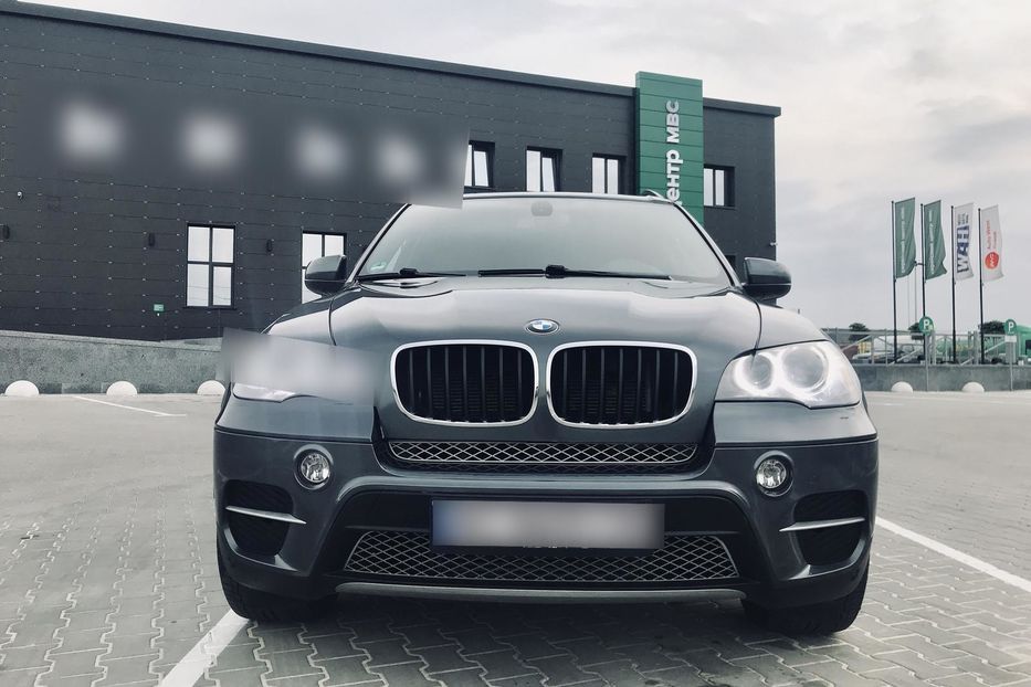 Продам BMW X5 2013 года в Луцке