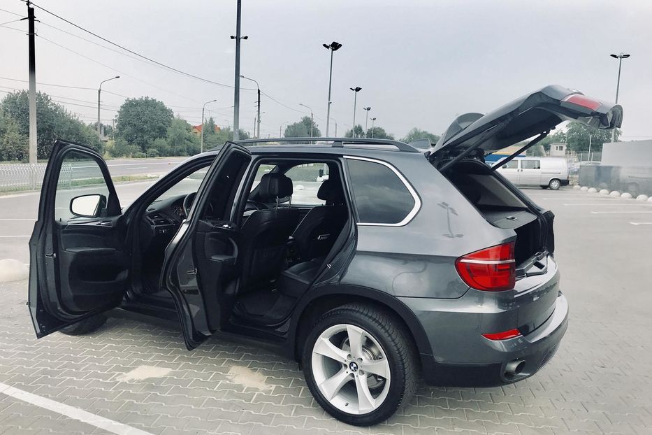 Продам BMW X5 2013 года в Луцке