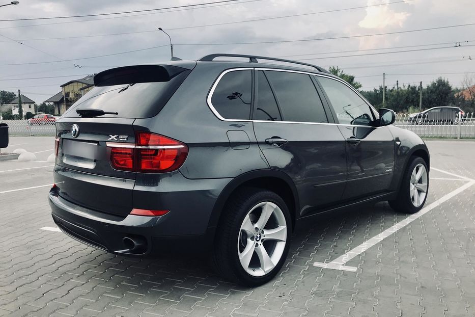 Продам BMW X5 2013 года в Луцке