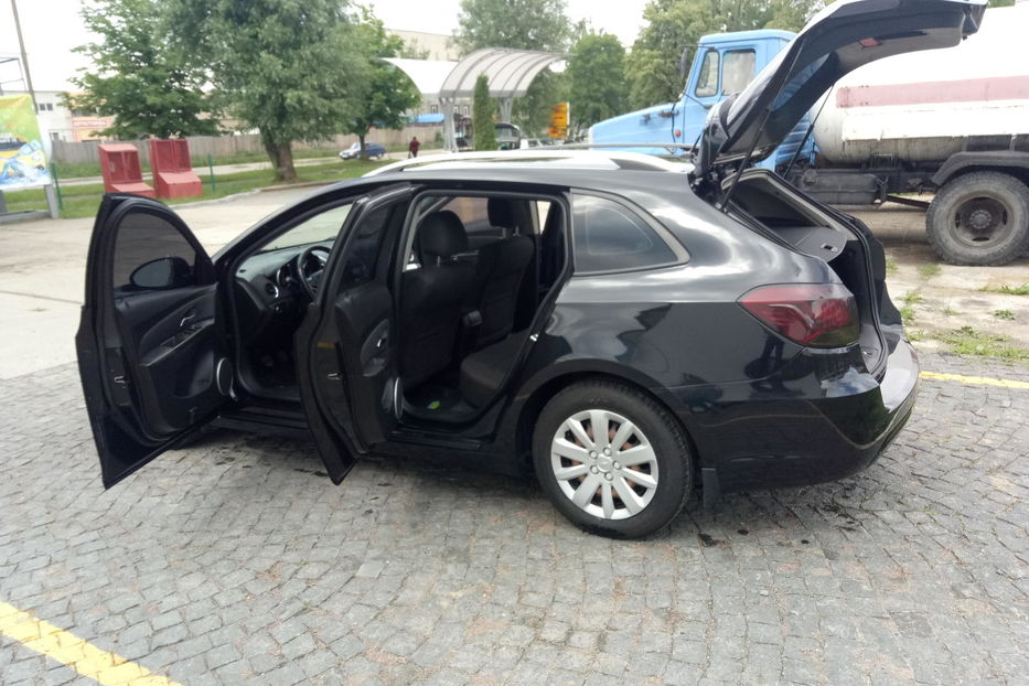 Продам Chevrolet Cruze 2014 года в Ивано-Франковске