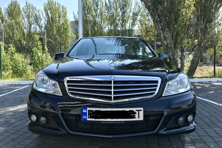 Продам Mercedes-Benz C-Class 2013 года в Одессе