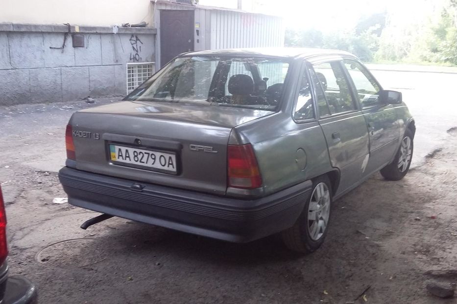 Продам Opel Kadett 1987 года в Киеве