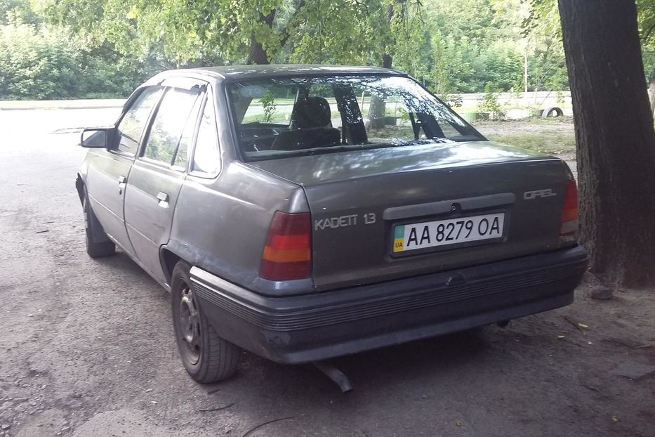 Продам Opel Kadett 1987 года в Киеве