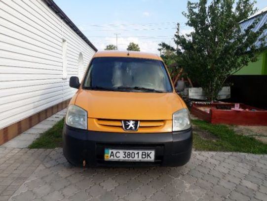 Продам Peugeot Partner пасс. 2003 года в Луцке