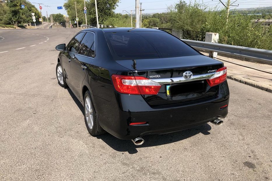 Продам Toyota Camry Premium 2012 года в Днепре