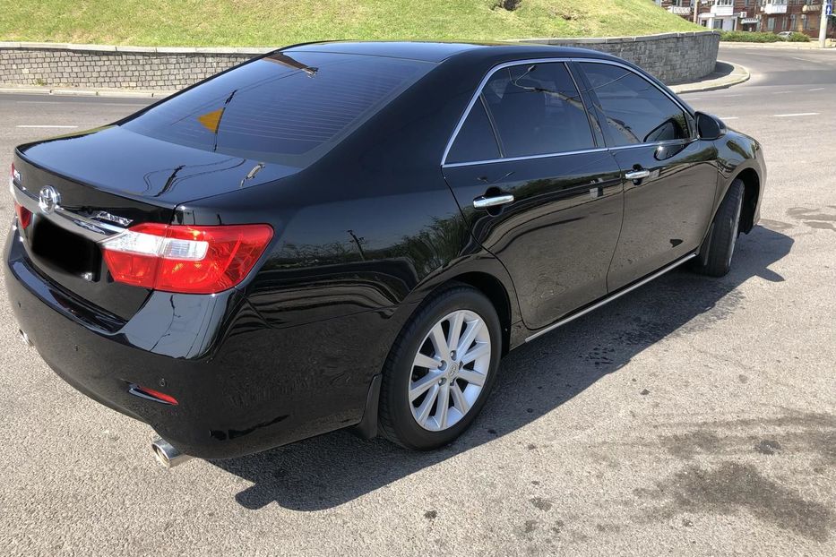 Продам Toyota Camry Premium 2012 года в Днепре