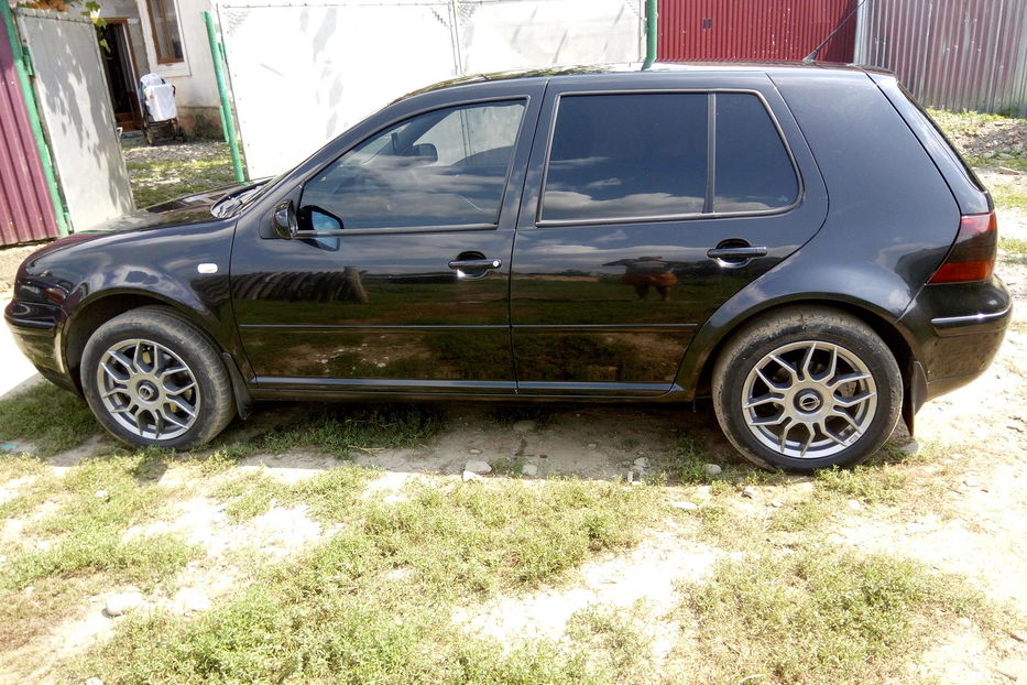 Продам Volkswagen Golf IV 2003 года в Ужгороде