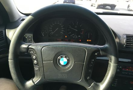 Продам BMW 520 E39 2000 года в Одессе