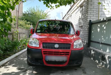 Продам Fiat Doblo пасс. 2005 года в г. Коростышев, Житомирская область