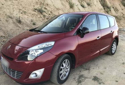 Продам Renault Grand Scenic KLIMA NAVI 2011 года в Одессе