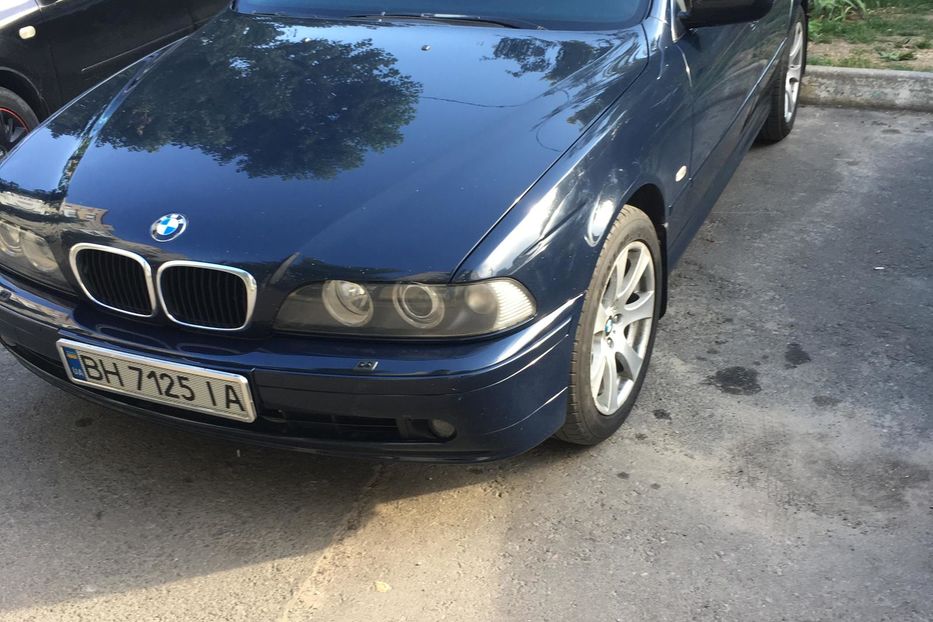 Продам BMW 520 E39 2000 года в Одессе