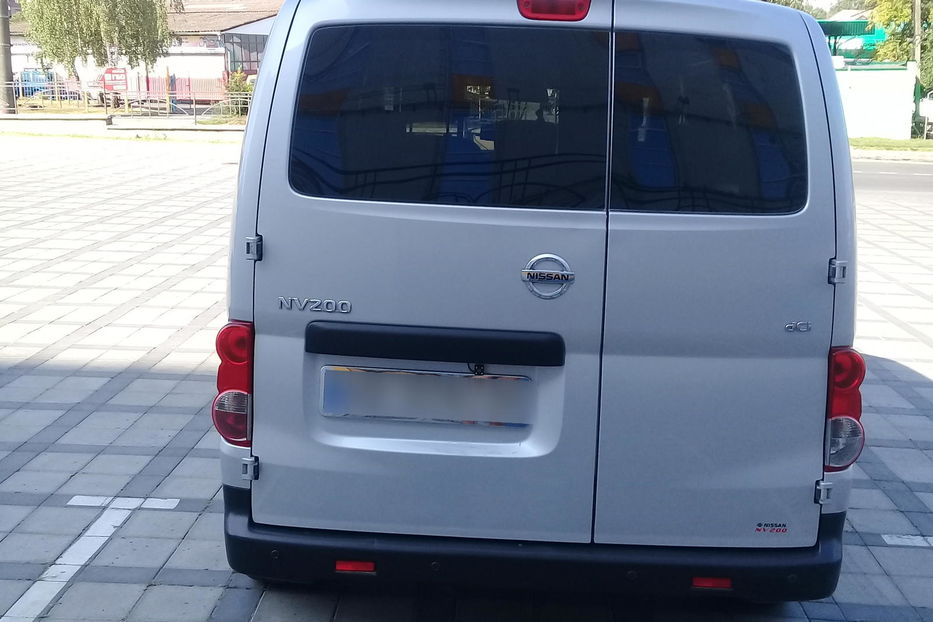 Продам Nissan NV 2013 года в Виннице