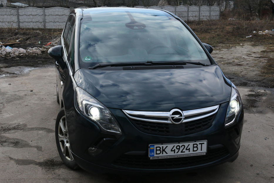Продам Opel Zafira 2014 года в Ровно