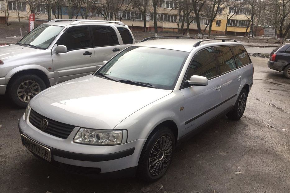 Продам Volkswagen Passat B5 Универсал 1998 года в Киеве