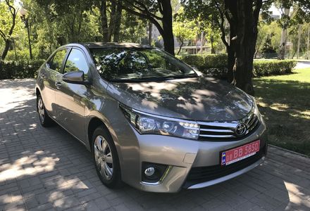 Продам Toyota Corolla ACTIVE  2014 года в Запорожье