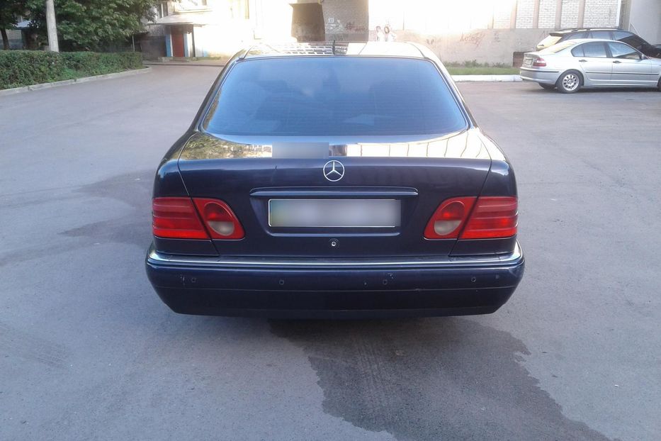 Продам Mercedes-Benz E-Class E290td 1999 года в Луцке