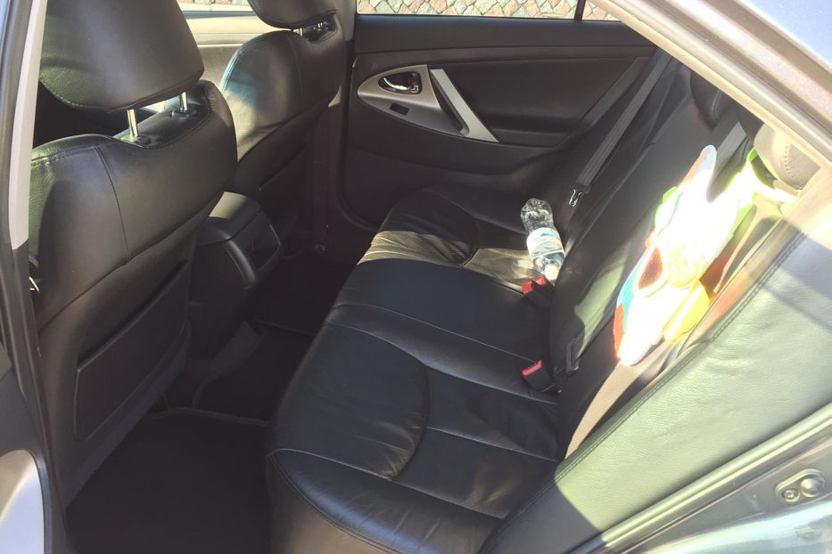 Продам Toyota Camry SE 2007 года в Киеве