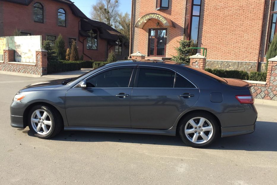 Продам Toyota Camry SE 2007 года в Киеве