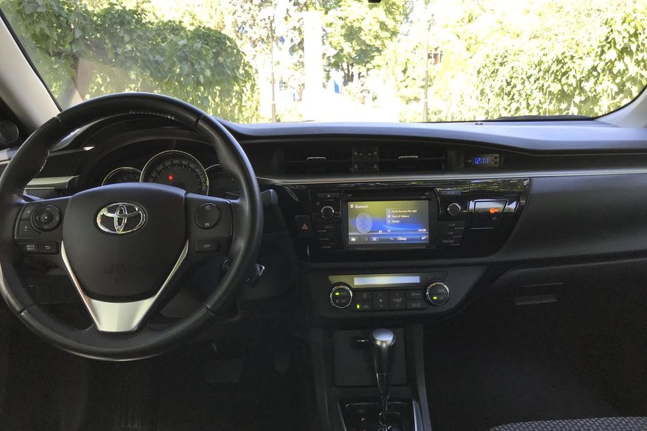 Продам Toyota Corolla ACTIVE  2014 года в Запорожье