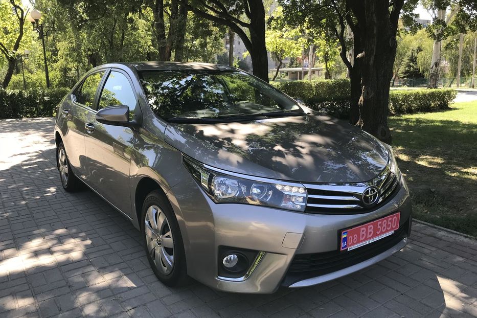 Продам Toyota Corolla ACTIVE  2014 года в Запорожье