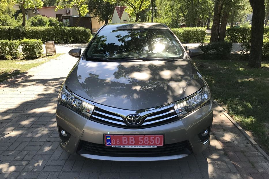 Продам Toyota Corolla ACTIVE  2014 года в Запорожье