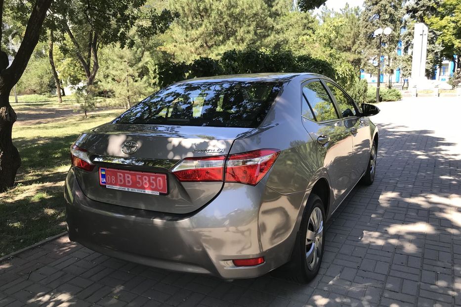 Продам Toyota Corolla ACTIVE  2014 года в Запорожье