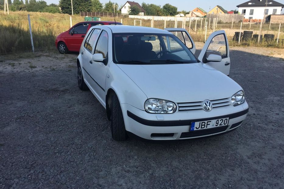 Продам Volkswagen Golf IV 2001 года в Киеве