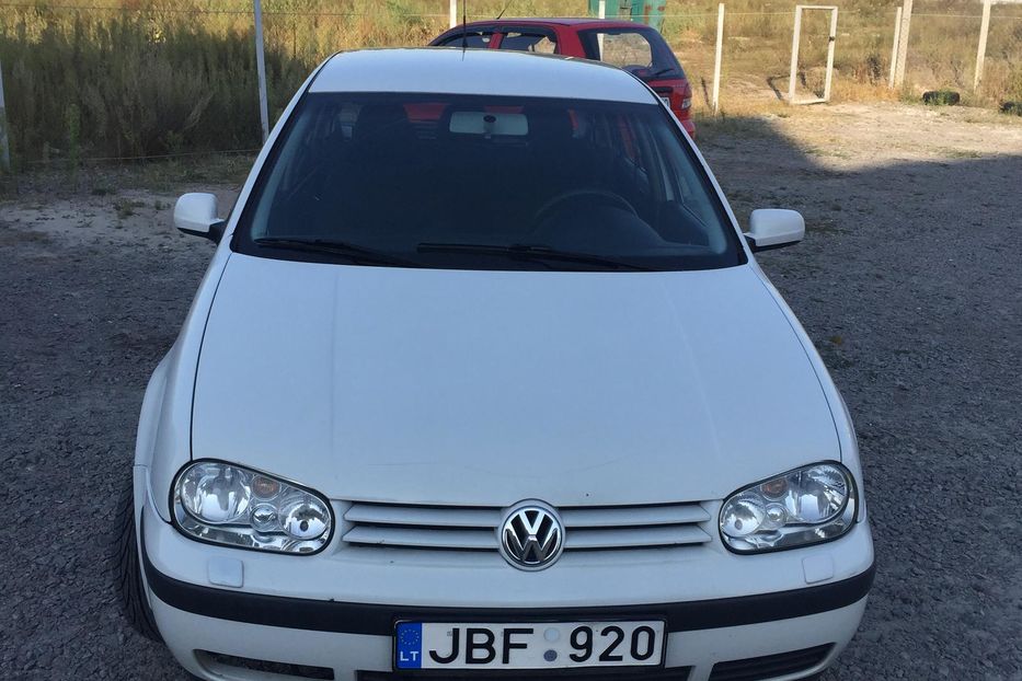 Продам Volkswagen Golf IV 2001 года в Киеве