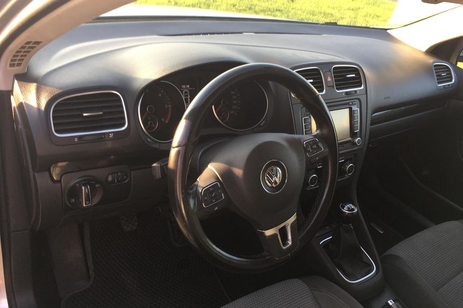 Продам Volkswagen Golf Variant 2011 года в Виннице