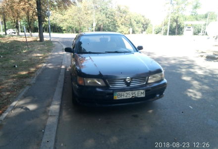 Продам Nissan Maxima 1995 года в Одессе