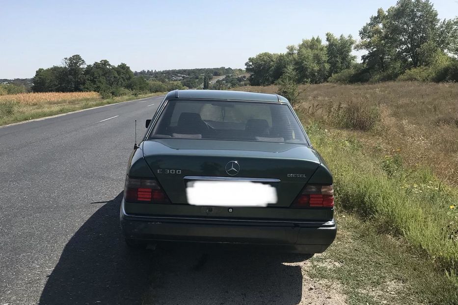 Продам Mercedes-Benz E-Class 1994 года в Полтаве